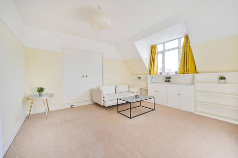 1 bedroom flat to rent, Upper Richmond Road, Barnes, London, SW15