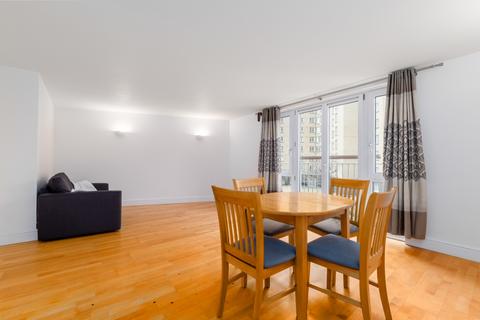 2 bedroom apartment to rent, Westferry Road, E14