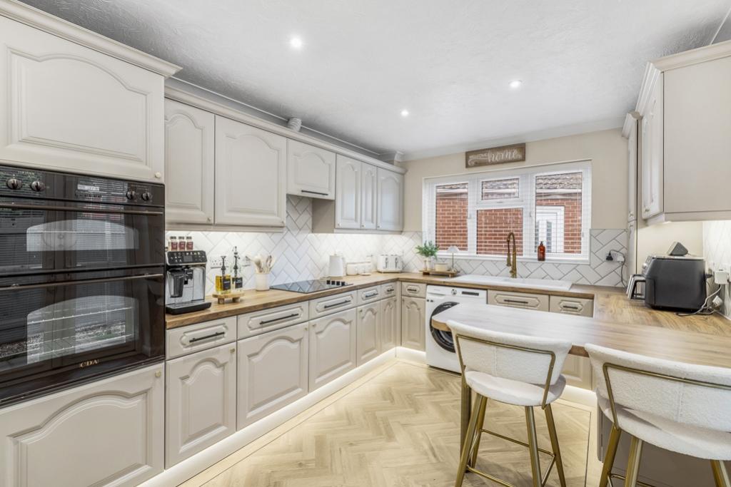 12 Jackson Drive (Kirton)-18