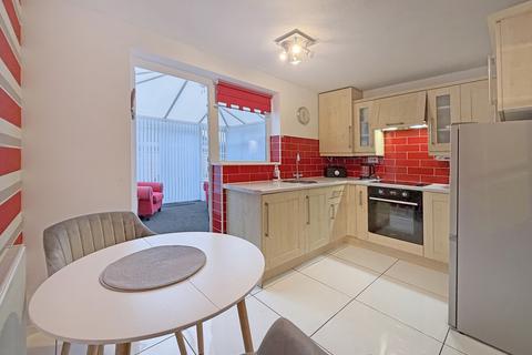 2 bedroom semi-detached house for sale, Redcar Close, Hartlepool, TS25 5