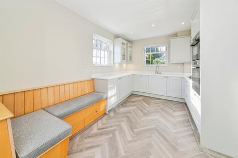 undefined, Turners Hill Road, East Grinstead