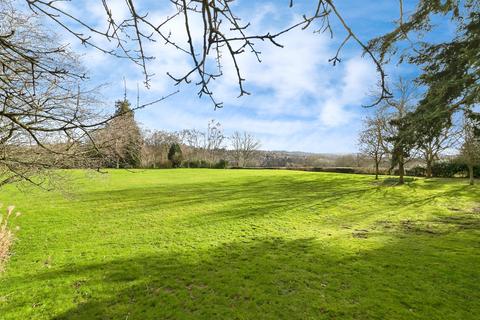 4 bedroom character property for sale, Turners Hill Road, East Grinstead