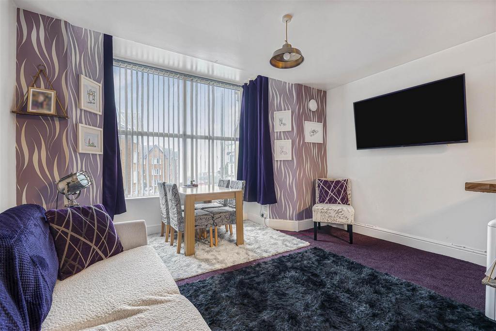 Flat 1