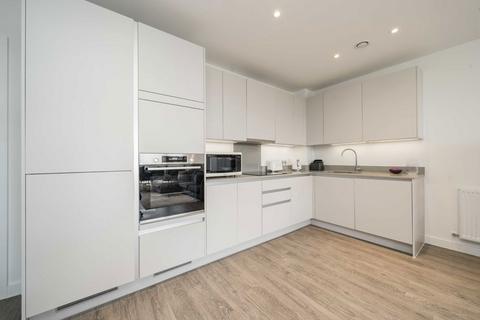 2 bedroom flat for sale, Commerce Road, Brentford TW8