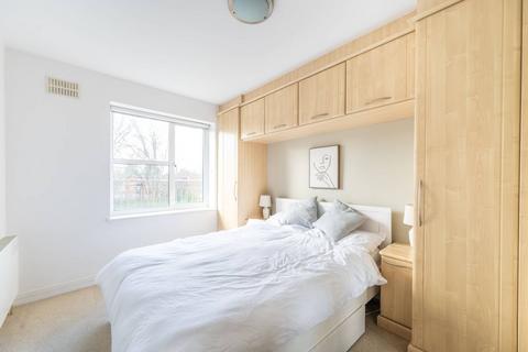 2 bedroom flat to rent, Brook Avenue, Wembley Park, Wembley, HA9