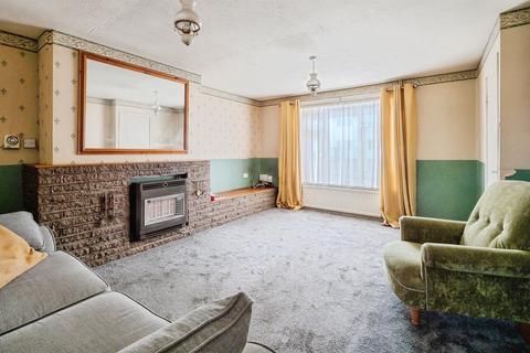 3 bedroom terraced house for sale, Kinross Avenue, Leicester