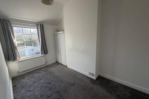 undefined, Coulsdon CR5