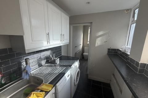 undefined, Coulsdon CR5