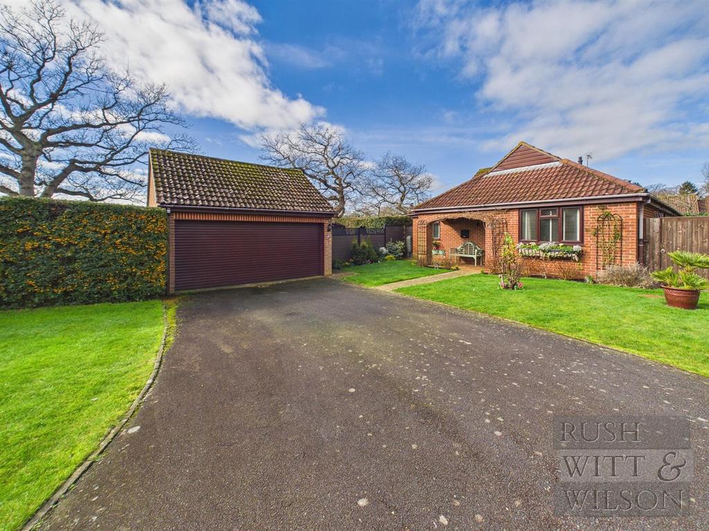 CAM02219 G0-PR0025-STILL026.jpg