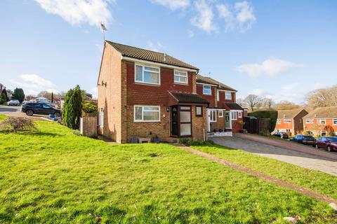 3 bedroom end of terrace house for sale, STRAND MEADOW, BURWASH
