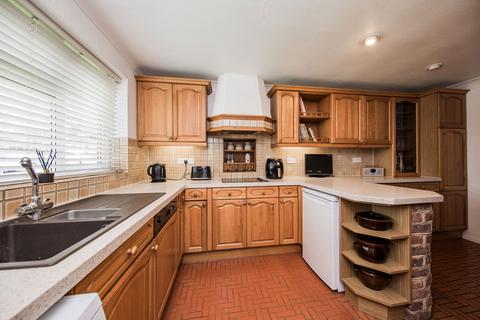 3 bedroom end of terrace house for sale, STRAND MEADOW, BURWASH