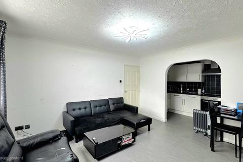 2 bedroom flat for sale, 120-130 Hatton Road,  Feltham, TW14
