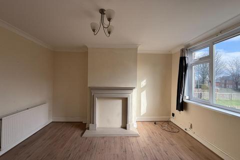 2 bedroom terraced house for sale, Castle Crescent, Dewsbury