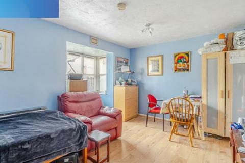 undefined, Ash Walk, London HA0