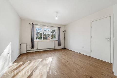 undefined, Hanworth Road, Whitton, Hounslow