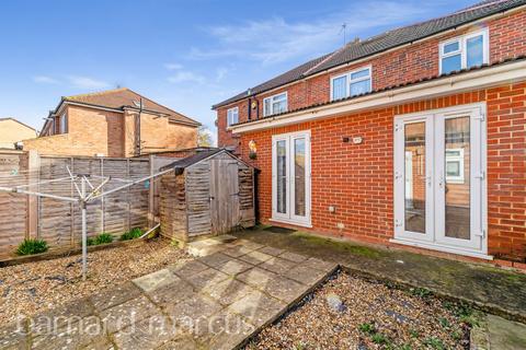 undefined, Hanworth Road, Whitton, Hounslow