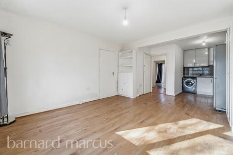 undefined, Hanworth Road, Whitton, Hounslow
