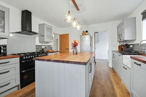 4 bedroom detached bungalow for sale, Portelet Place, Southampton SO30
