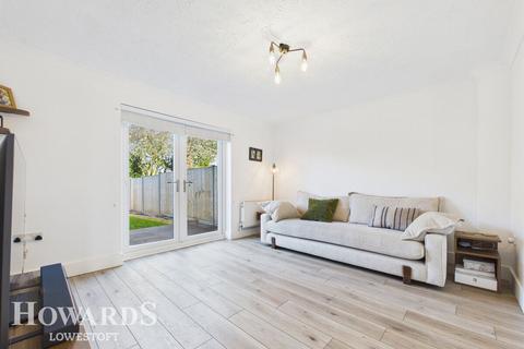 undefined, Swift Close, Lowestoft