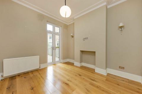 undefined, Berestede Road, London W6