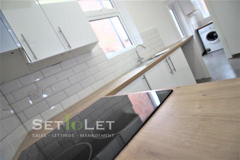 1 bedroom flat to rent, Thurlow Road, Clarendon Park, Leicester