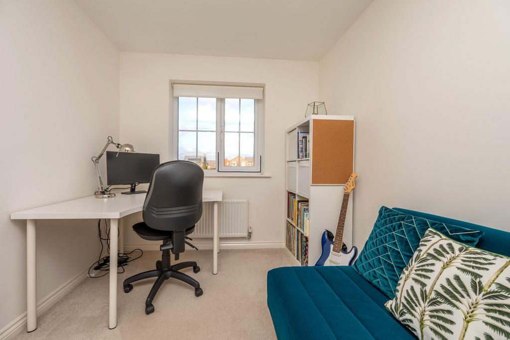Photograph 18