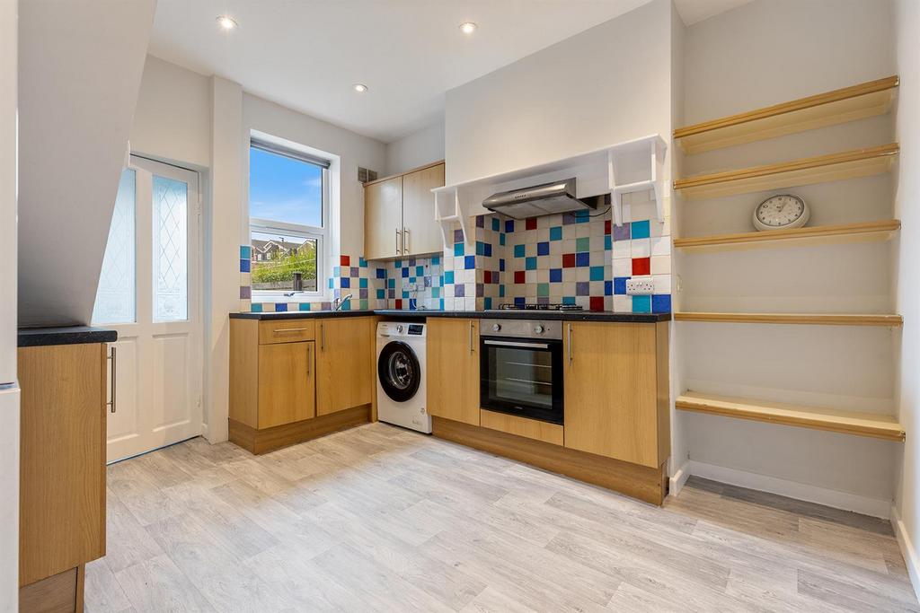 36 Harvey Clough Road, Sheffield 02 297.jpg