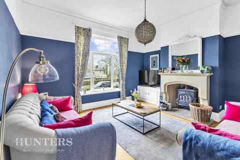 4 bedroom terraced house for sale, Heatherbank, Halifax Road, Littleborough, OL15 0JQ