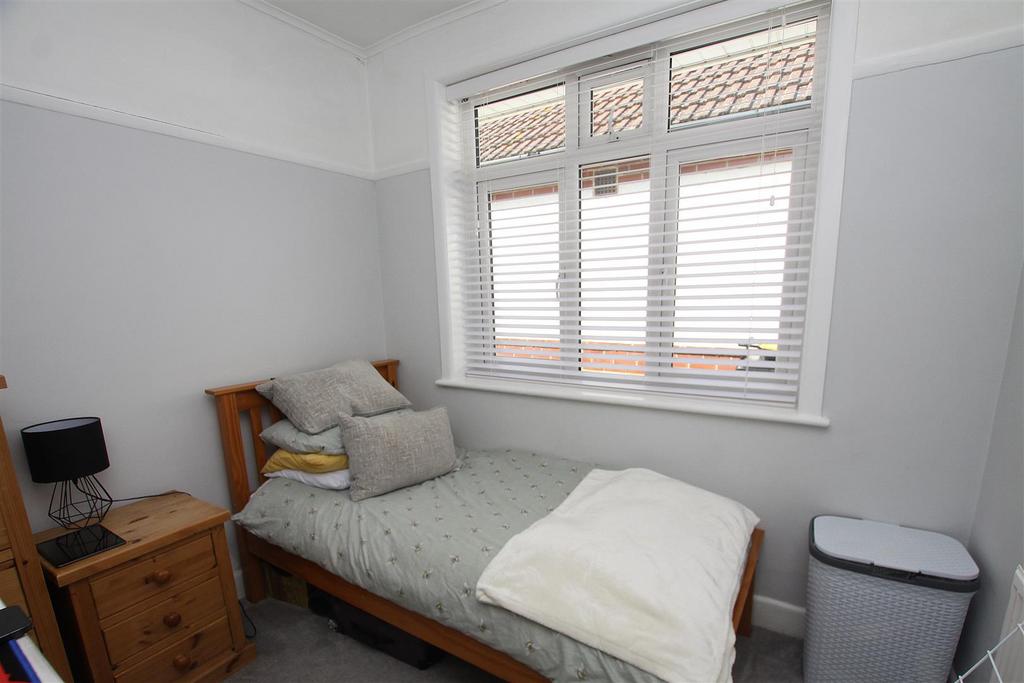 Bedroom 3.jpg