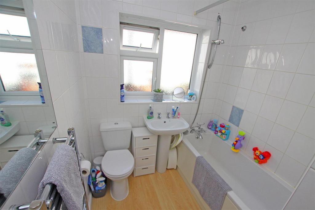 Bathroom.jpg