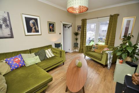 undefined, 21 Ferncroft Drive, Croftfoot, Glasgow, G44 5RQ