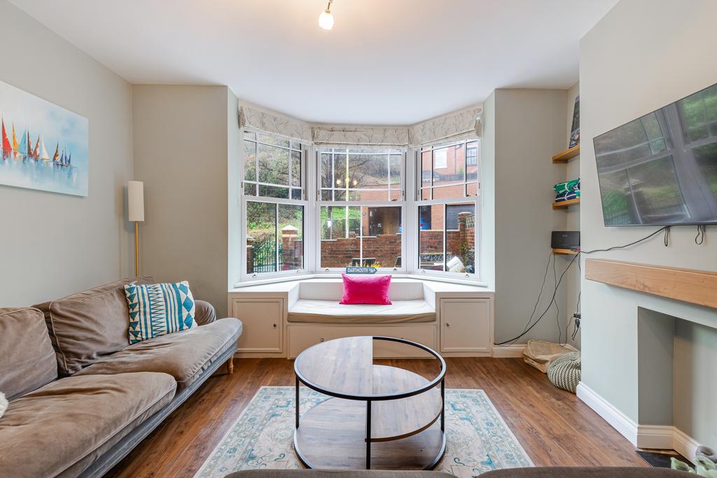 7 Sitting Room