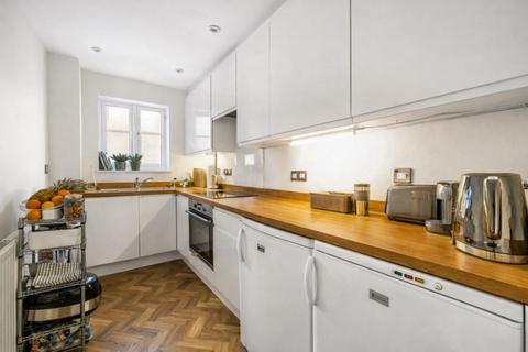 1 bedroom apartment to rent, Portland Place, London W1B