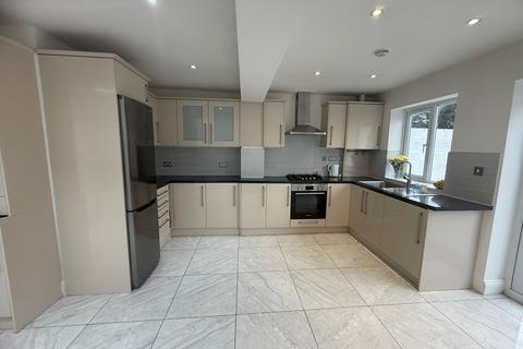 undefined, Green Street, Enfield EN3