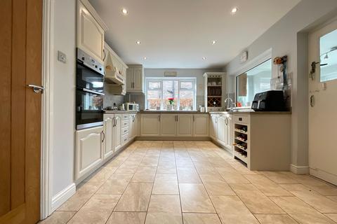 undefined, Chantry Road, East Ayton, YO13