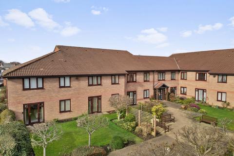 undefined, Oulton Court, Grappenhall, WA4