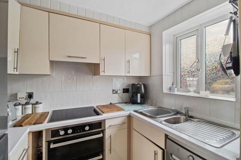 undefined, Oulton Court, Grappenhall, WA4