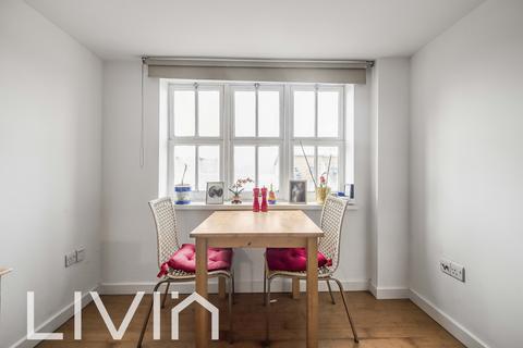 1 bedroom flat for sale, 1 Reed Place, London SW4