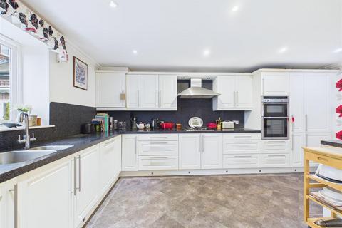 4 bedroom townhouse for sale, Mayfield Heights, Brookhouse Hill, Fulwood, Sheffield