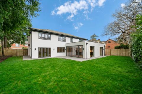 5 bedroom detached house for sale, The Garth, Cobham, KT11