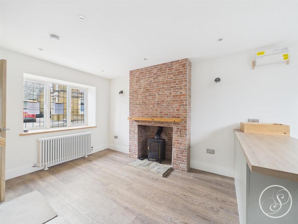 Kitchen/Living Area