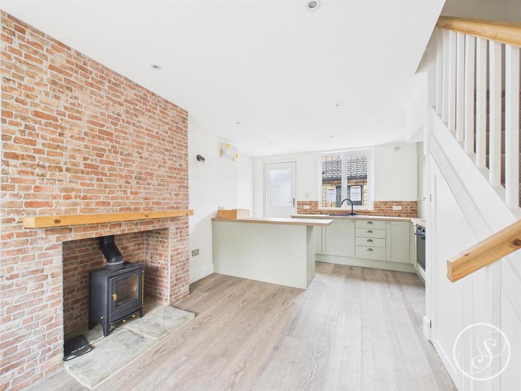 Kitchen/Living Area