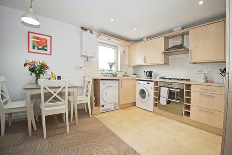 2 bedroom flat for sale, Burford Gardens, Cardiff, CF11