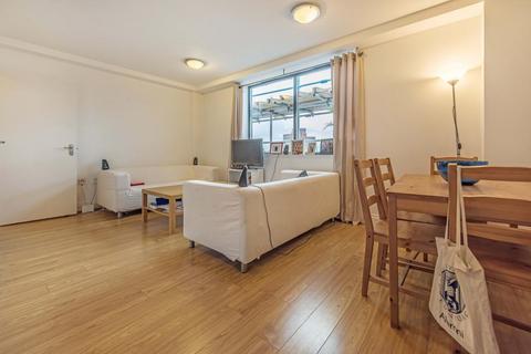 1 bedroom flat to rent, Valentia Place, SW9
