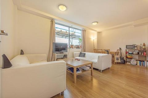 1 bedroom flat to rent, Valentia Place, SW9