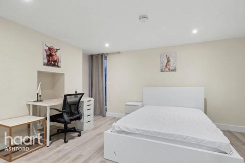 undefined, Wincheap, CANTERBURY