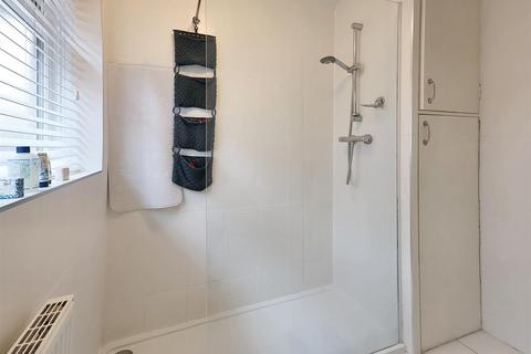 2 bedroom detached bungalow for sale, Barons Close, Gedling, Nottingham