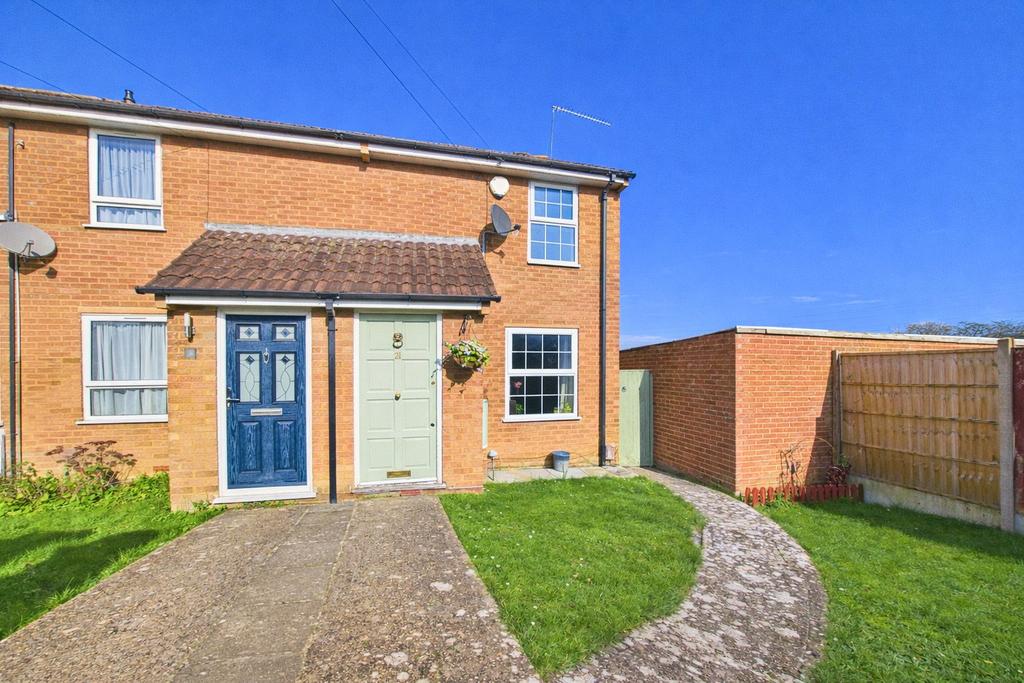 Denby Way, Tilehurst, Reading... 2 bed end of terrace house - £340,000