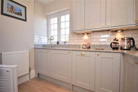 undefined, Gibraltar Hill, Lincoln