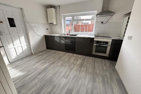 3 bedroom semi-detached house for sale, Farndon Avenue, Hazel Grove
